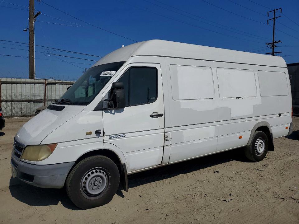 2005 Dodge Sprinter VIN WD2PD744855745886 COPART salvage auction — SIDE, Ca - Dis/Dlr/Exp Only Lien Papers, sold $200 on 2026-07-13 (photo 1)