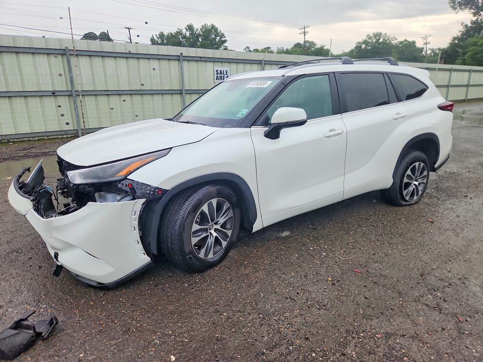 2024 Toyota VIN 5TDKDRAH6RS549279 COPART salvage auction — FRONT END, La - Cert Of Title-Salvage, sold $17,000 on 2026-07-02 (photo 1)