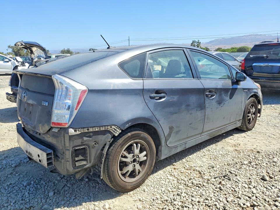 2010 Toyota Prius VIN JTDKN3DU5A1270670 COPART salvage auction — REAR END, CA - SALVAGE CERTIFICATE, sold $525 on 2026-07-21 (photo 3)