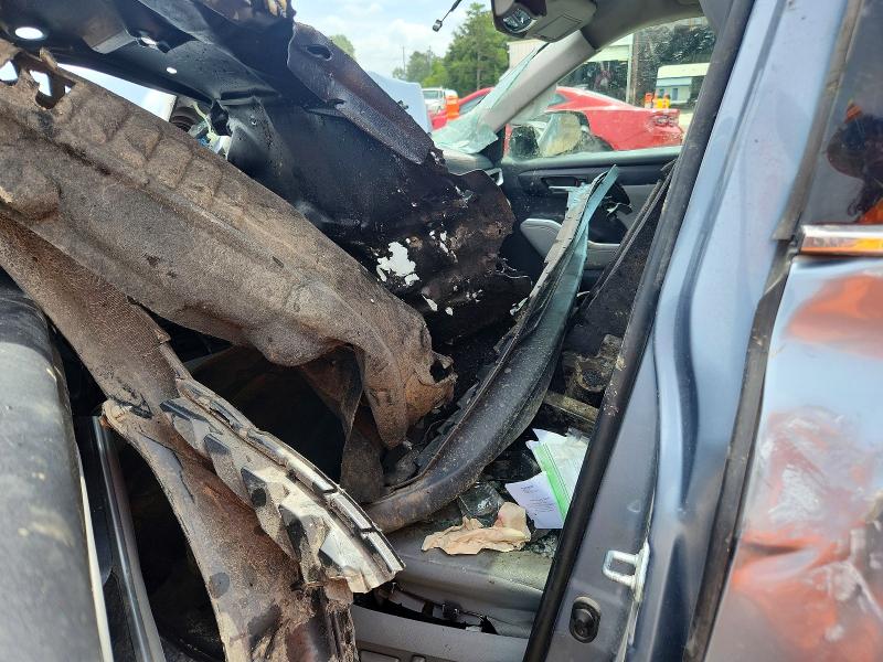 2021 Toyota VIN 5TDGZRAH8MS042772 COPART salvage auction — FRONT END, La - Cert Of Title-Salvage, sold $3,200 on 2026-07-17 (photo 7)