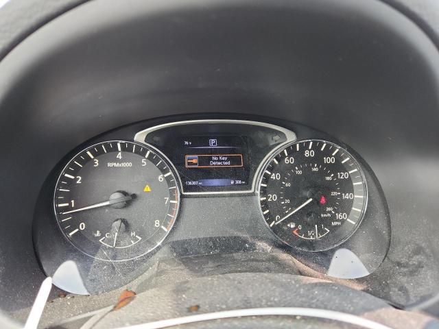 2017 Nissan Altima VIN 1N4AL3AP4HC484005 COPART salvage auction — FRONT END, NC - SALVAGE CERTIFICATE OF TITLE, sold $950 on 2026-07-28 (photo 9)