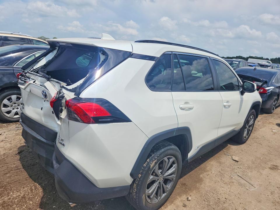 2022 Toyota Rav 4 VIN 4T3B6RFV9NU089519 COPART salvage auction — REAR END, IL - SALVAGE CERTIFICATE, sold $11,900 on 2026-07-30 (photo 3)