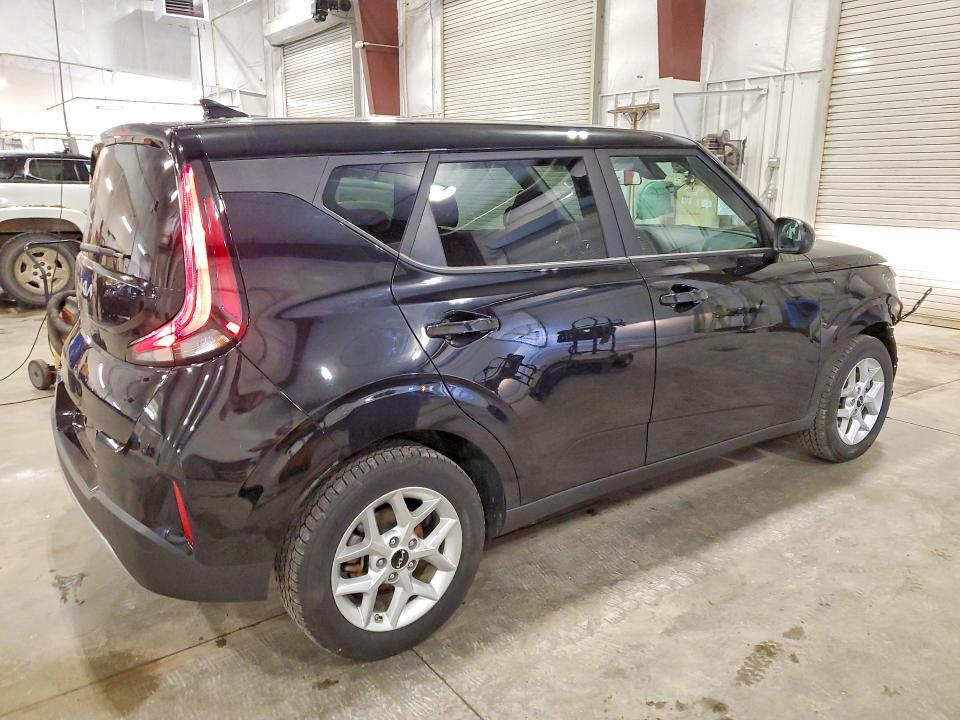 2025 Kia Soul VIN KNDJ23AU8S7927811 COPART salvage auction — FRONT END, Mn - Cert Of Title-Salvage, sold $5,100 on 2026-07-21 (photo 3)