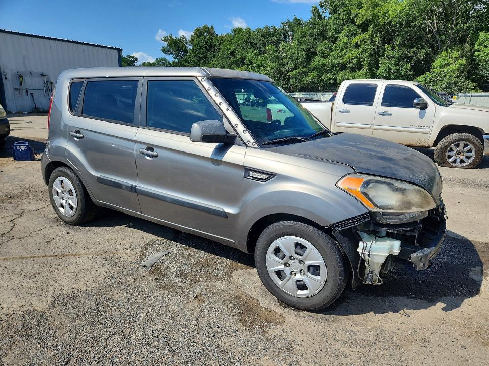 2013 Kia Soul VIN KNDJT2A57D7635425 COPART salvage auction — FRONT END, La - Cert Of Title-Salvage, sold $425 on 2026-07-09 (photo 4)