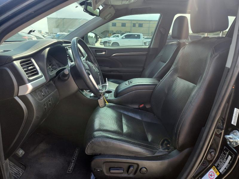 2016 Toyota VIN 5TDYKRFH3GS140565 COPART salvage auction — FRONT END, Tx - Salvage Vehicle Title, sold $8,700 on 2026-07-06 (photo 7)