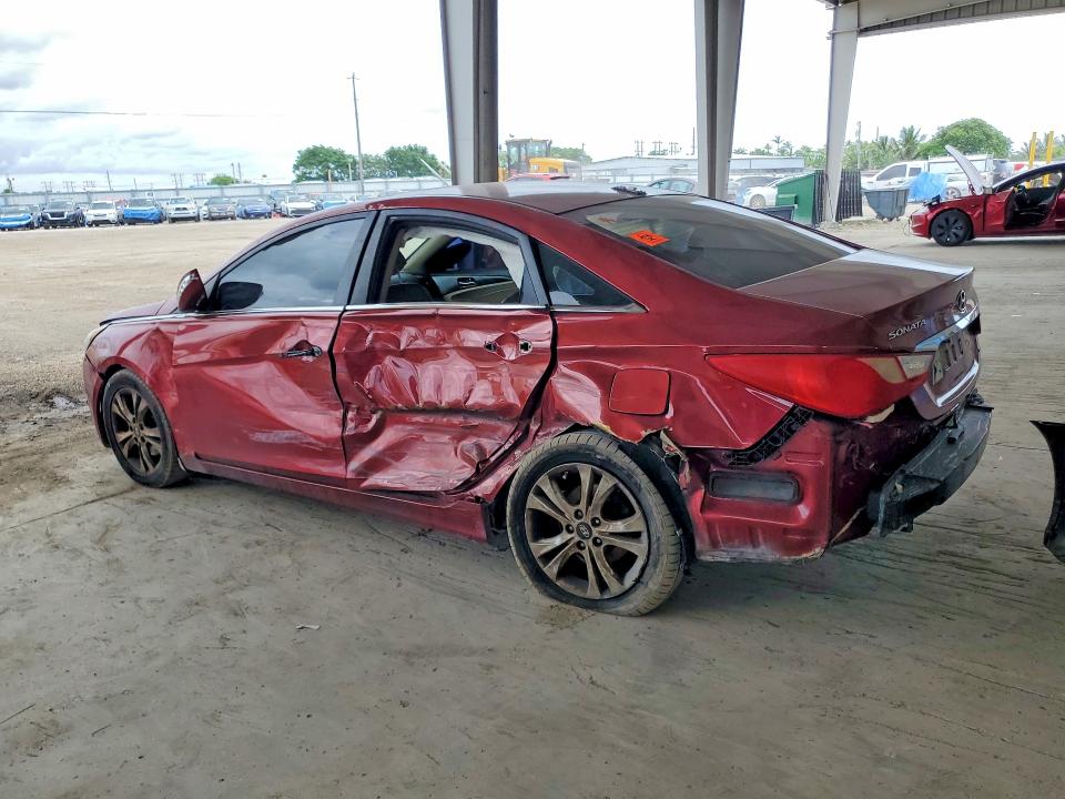 2013 Hyundai VIN 5NPEC4AC3DH590183 COPART salvage auction — SIDE, Fl - Cert Of Ttl-Rebuilt&Slvg Rbld, sold $15 on 2026-07-22 (photo 2)