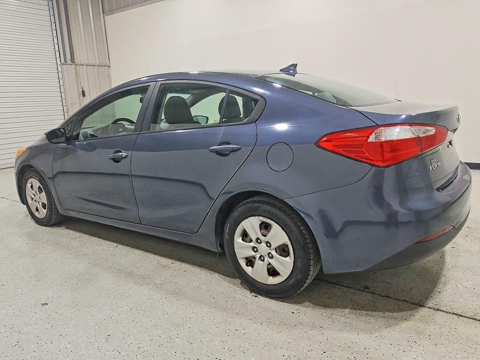 2016 Kia Forte VIN KNAFX4A63G5553042 COPART salvage auction — MINOR DENT/SCRATCHES, FL - CERTIFICATE OF TITLE, sold $850 on 2026-07-09 (photo 2)