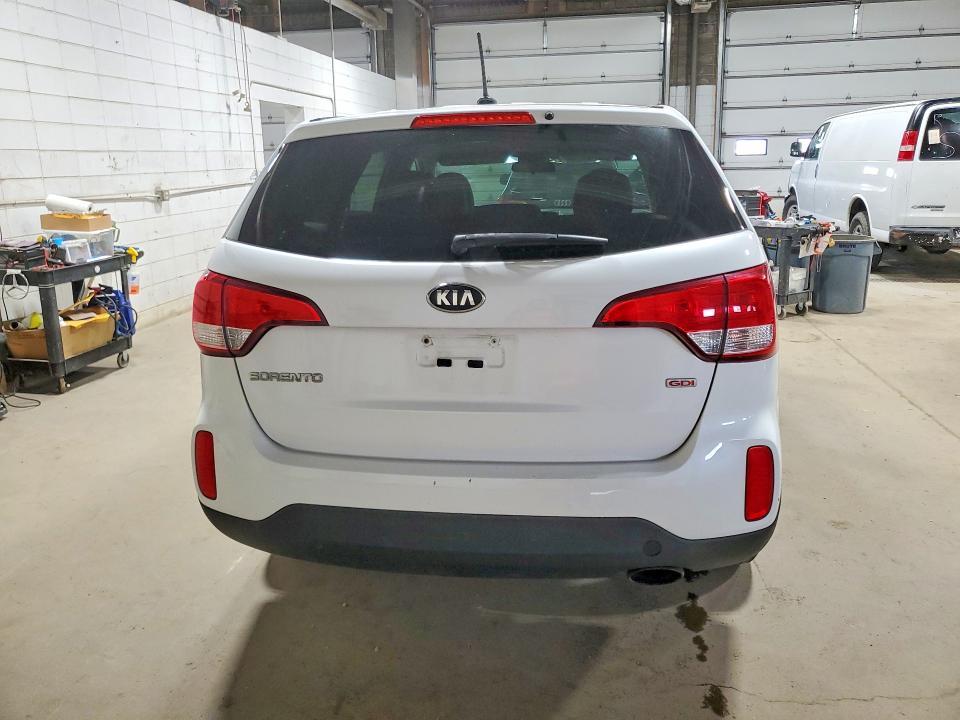 2015 Kia Sorento VIN 5XYKT3A62FG590077 COPART salvage auction — HAIL, Salvage Title, sold $1,200 on 2026-07-21 (photo 6)