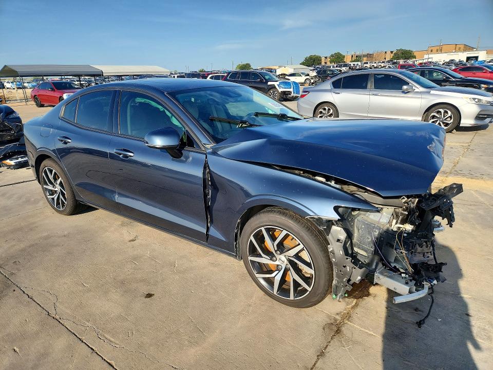 2020 Volvo S60 VIN 7JRA22TK1LG072801 COPART salvage auction — FRONT END, Tx - Salvage Vehicle Title, sold $2,050 on 2026-07-30 (photo 4)
