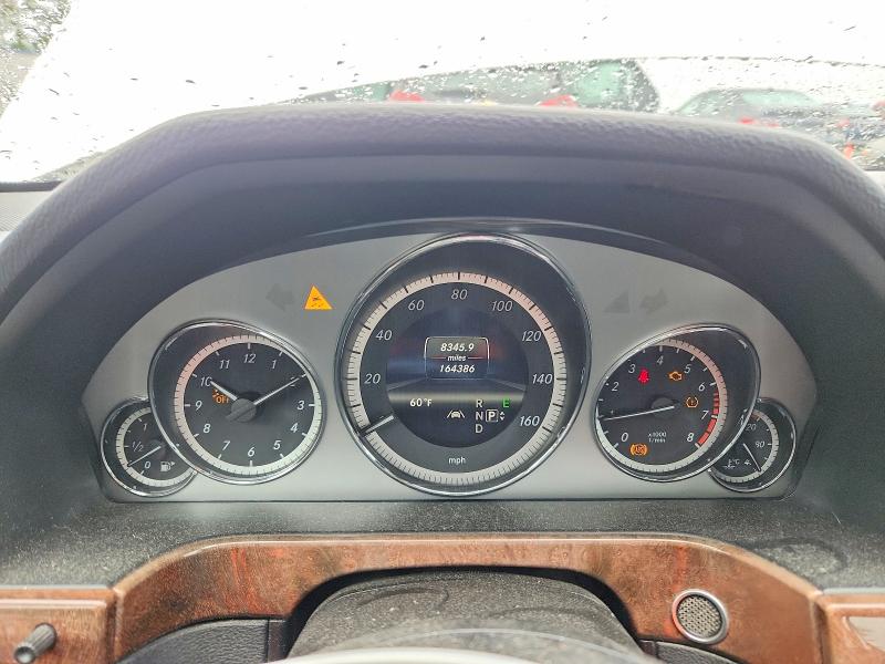 2013 Mercedes-benz E-klasse VIN WDDHH8JB8DA733655 COPART salvage auction — REAR END, WA - BILL OF SALE, sold $1,450 on 2026-08-17 (photo 9)