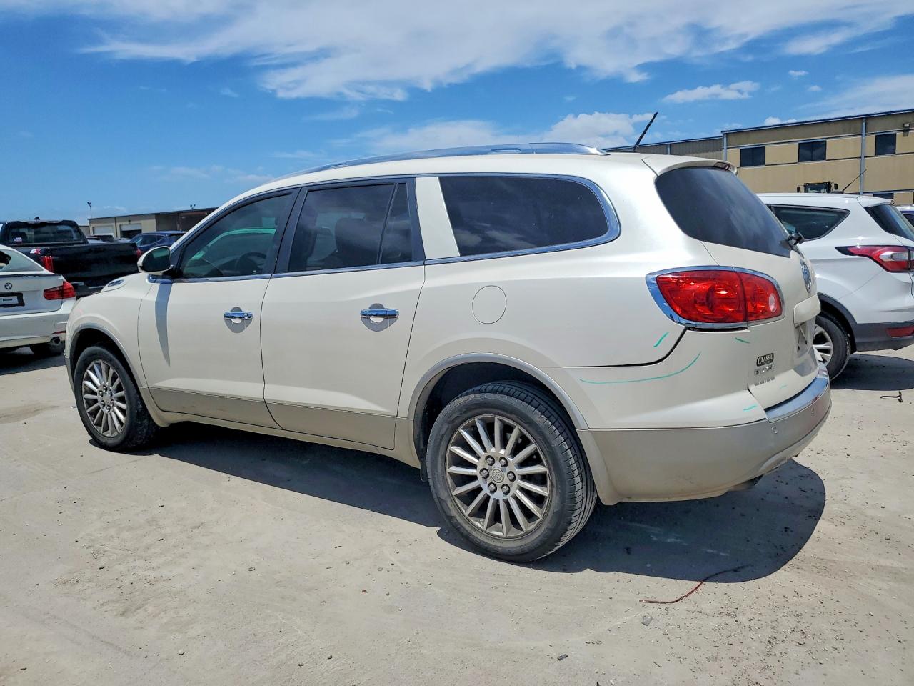 2012 Buick Enclave VIN 5GAKRCED9CJ113540 COPART salvage auction — Rear End, TX - SALVAGE VEHICLE TITLE, sold $1,600 on 2026-07-09 (photo 2)