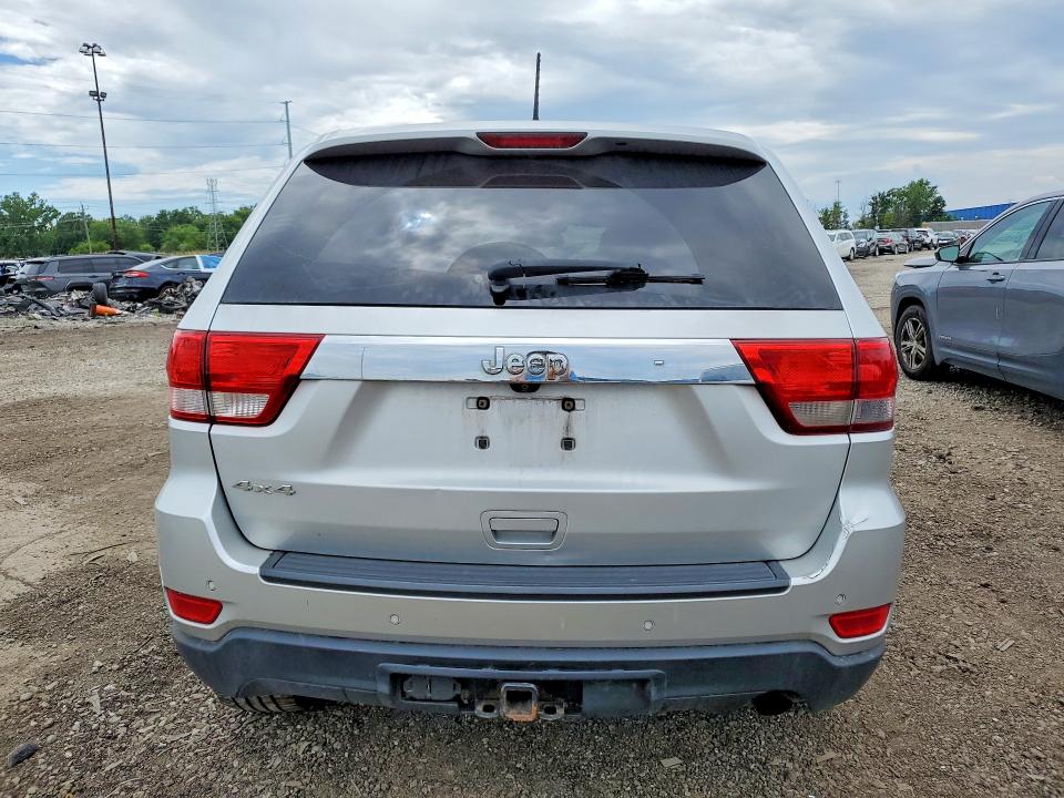 2011 Jeep Grand cherokee VIN 1J4RR4GG7BC678683 COPART salvage auction — FRONT END, Mi - Certificate Of Title, sold $325 on 2026-07-02 (photo 6)