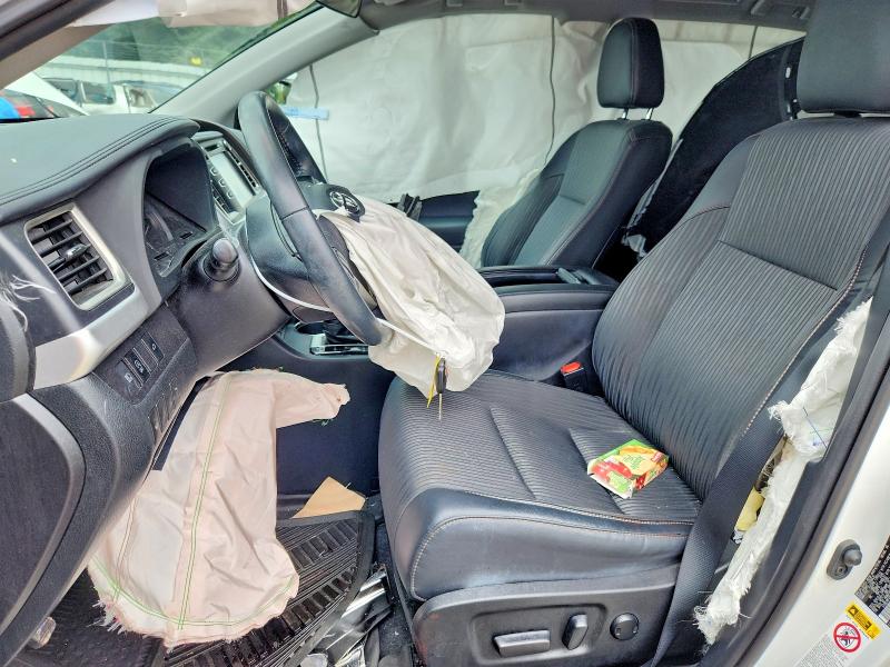 2019 Toyota Highlander VIN 5TDBZRFH3KS729898 COPART salvage auction — FRONT END, Va - Cert Of Title - Salvage, sold $3,100 on 2026-07-28 (photo 7)
