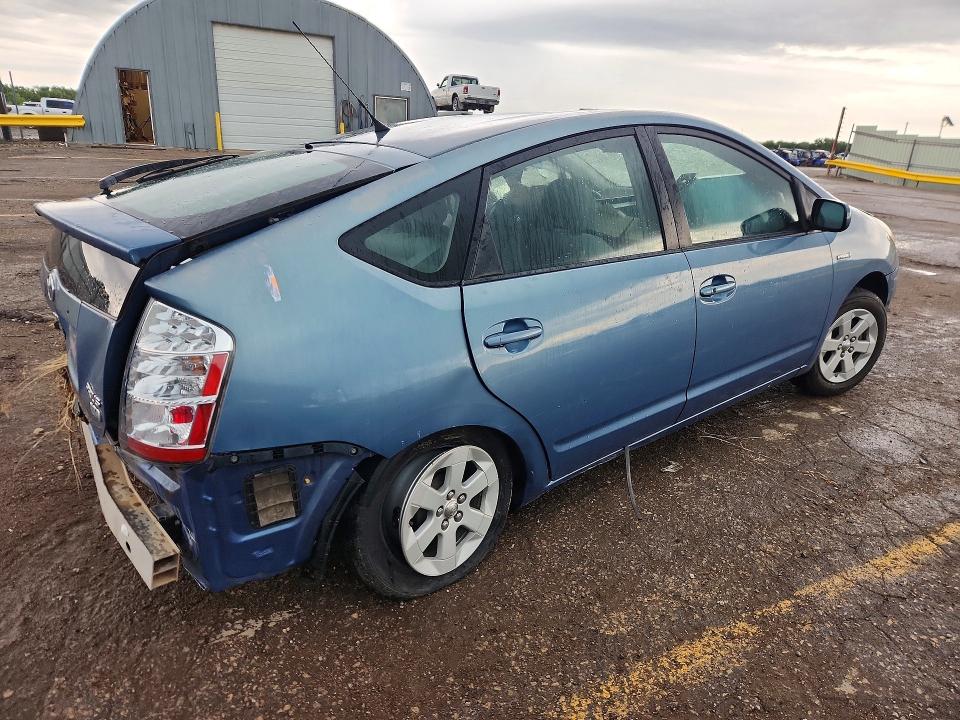 2007 Toyota Prius VIN JTDKB20U477617730 COPART salvage auction — SIDE, KS - CERT OF TITLE-SALVAGE (P), sold $350 on 2026-07-13 (photo 3)