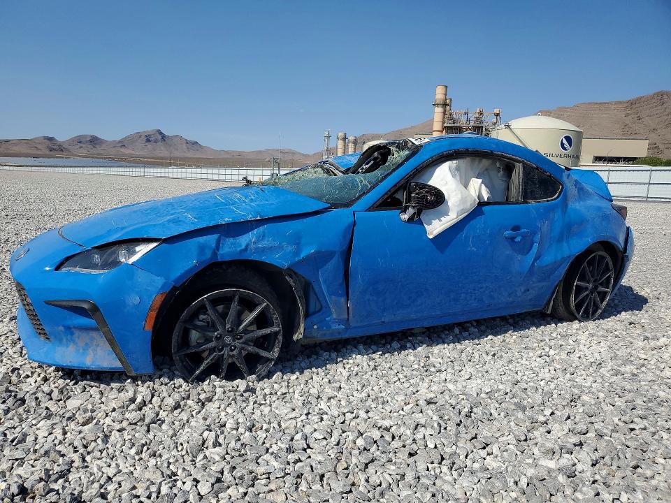 2024 Toyota VIN JF1ZNBE18R8753656 COPART salvage auction — ROLLOVER, Nv - Salvage Title, sold $1,800 on 2026-07-27 (photo 1)