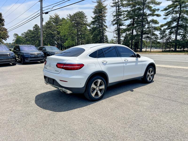 2017 Mercedes-benz Glc VIN WDC0J4KB8HF132039 COPART salvage auction — MINOR DENT/SCRATCHES, Dc - Certificate Of Title (P), sold $13,500 on 2026-07-15 (photo 4)
