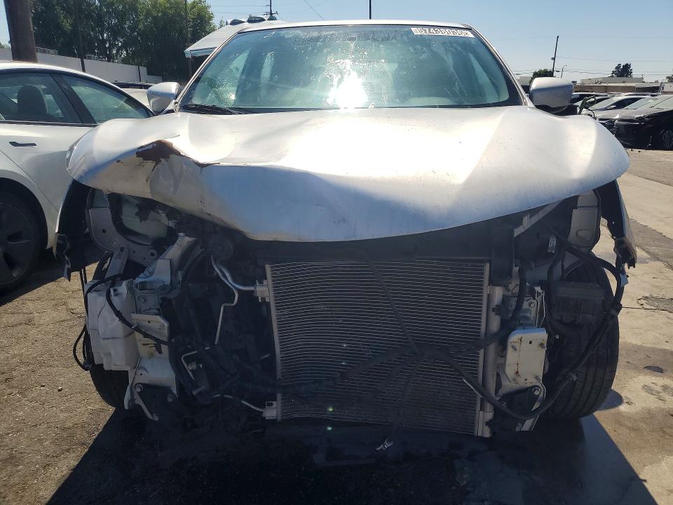 2018 Nissan Rogue sport VIN JN1BJ1CR5JW259638 COPART salvage auction — FRONT END, CA - CERTIFICATE OF TITLE, sold $1,350 on 2026-07-14 (photo 5)
