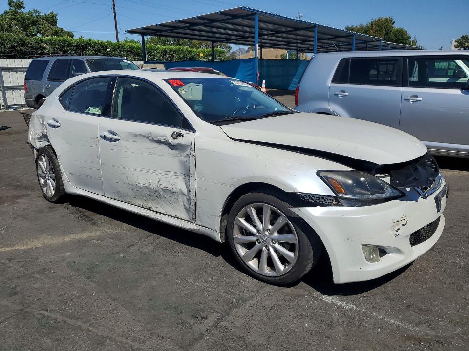 2009 Lexus Is 250 VIN JTHCK262592028940 COPART salvage auction — REAR END, CA - SALVAGE CERTIFICATE, sold $500 on 2026-07-14 (photo 4)