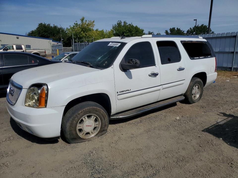 2007 Gmc Yukon xl VIN 1GKFK66837J225896 COPART salvage auction — VANDALISM, Ca - Salvage Certificate, sold $800 on 2026-07-09 (photo 1)
