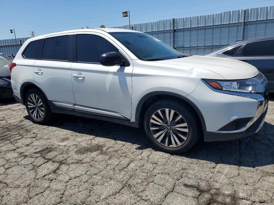 2020 Mitsubishi Outlander VIN JA4AD2A35LZ005282 COPART salvage auction — MINOR DENT/SCRATCHES, Fl - Dis/Dlr/Exp Only Clean Title, sold $650 on 2026-07-08 (photo 4)