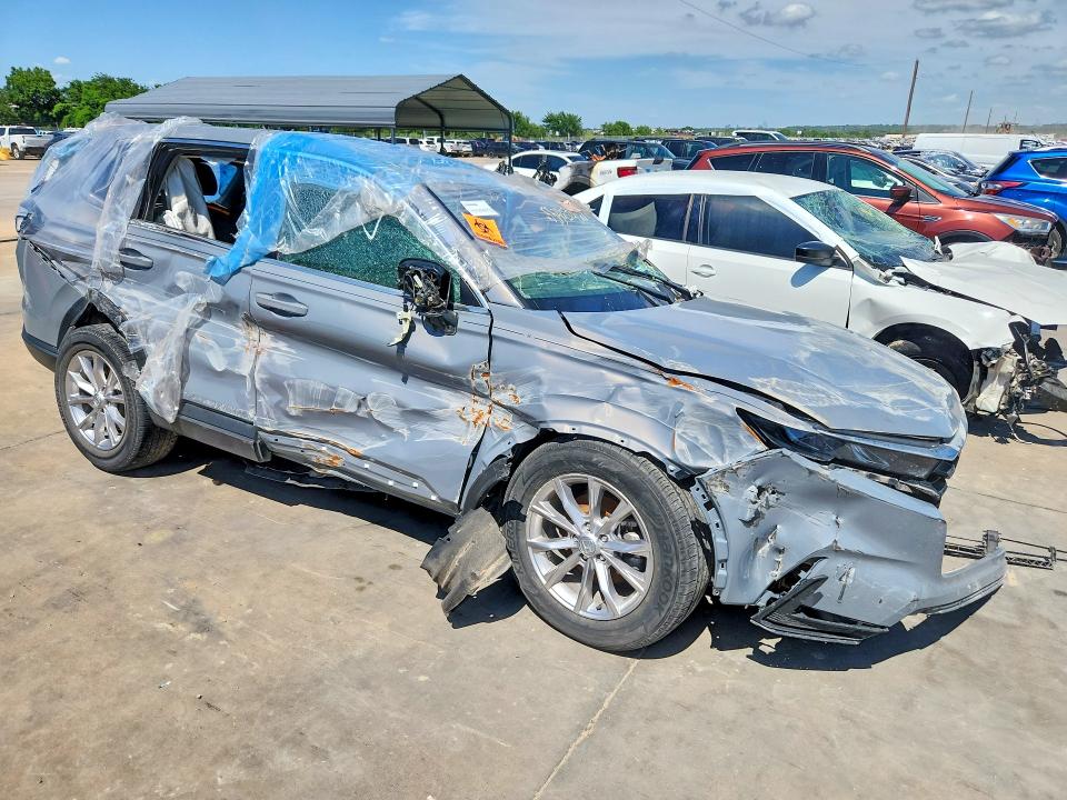 2025 Honda Cr-v VIN 2HKRS3H49SH300829 COPART salvage auction — BIOHAZARD/CHEMICAL, TX - CERTIFICATE OF TITLE, sold $7,800 on 2026-07-30 (photo 4)