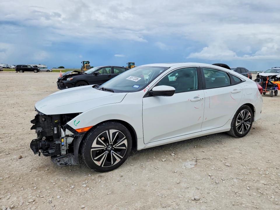 2018 Honda Civic VIN 2HGFC1F72JH645887 COPART salvage auction — FRONT END, Tx - Salvage Vehicle Title, sold $100 on 2026-08-20 (photo 1)