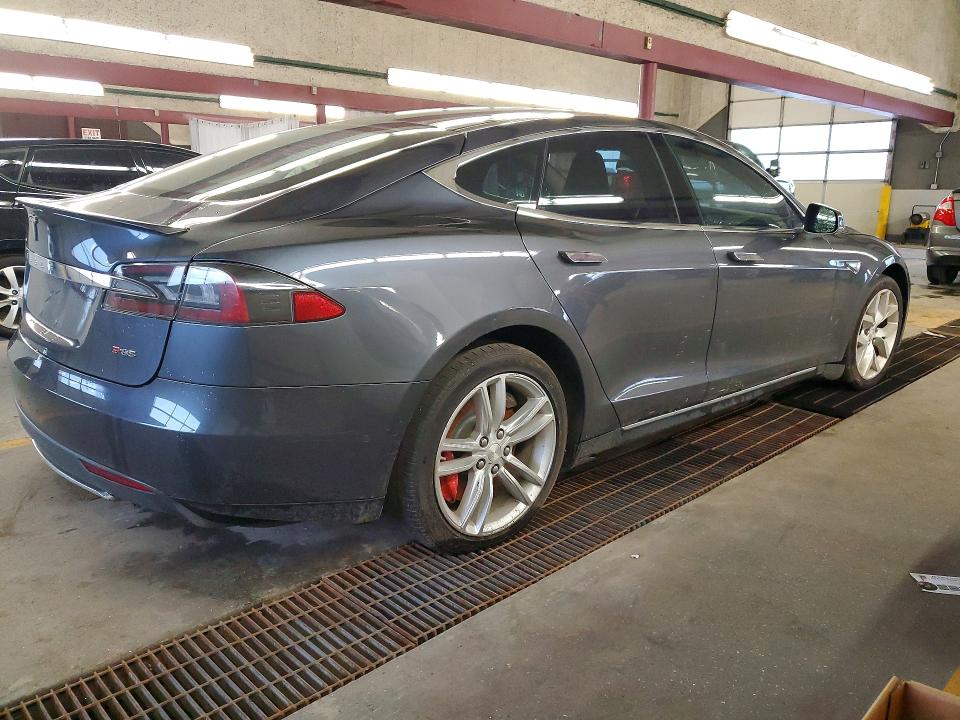2014 Tesla Model s VIN 5YJSA1H18EFP54149 COPART salvage auction — FRONT END, In - Certificate Of Title, sold $2,300 on 2026-07-13 (photo 3)