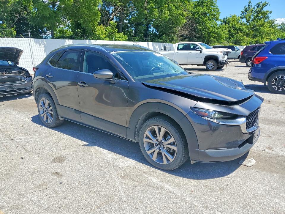 2021 Mazda Cx-30 VIN 3MVDMADM0MM228087 COPART salvage auction — FRONT END, Mo - Salvage Certificate Of Title, sold $425 on 2026-07-24 (photo 4)