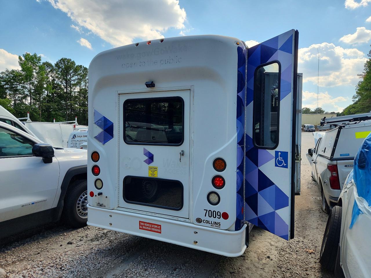 2017 Ford Transit VIN 1FDES8PM8HKA48414 COPART salvage auction — Mechanical, VA - DEALER ONLY CLEAN TITLE (P), sold $9,800 on 2026-07-01 (photo 3)