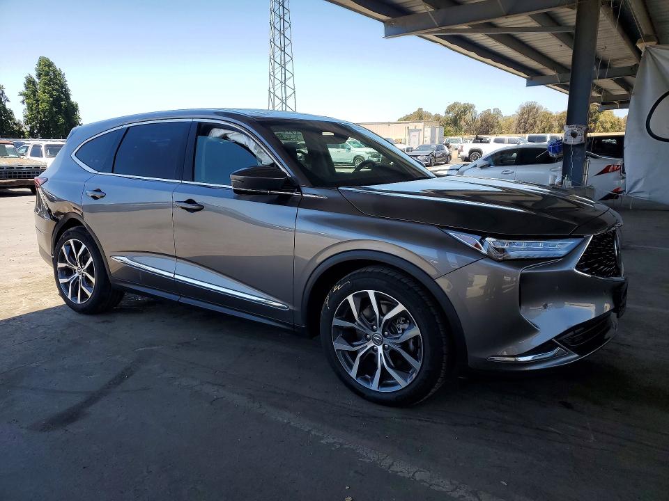 2022 Acura VIN 5J8YD9H46NL012230 COPART salvage auction — REAR END, Id - Salvage Certificate Of Title, sold $18,400 on 2026-09-01 (photo 4)