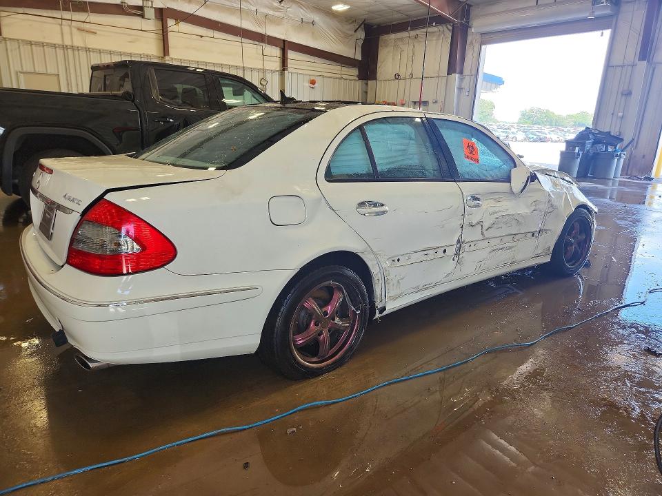 2007 Mercedes-benz E-class VIN WDBUF87X37B155060 COPART salvage auction — ROLLOVER, WI - JUNKED VEHICLE BILL OF SALE, sold $325 on 2026-07-20 (photo 3)