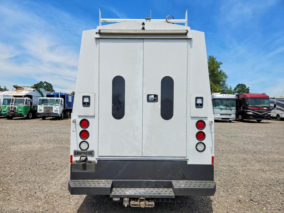 2017 Mercedes-benz Sprinter VIN WDAPF3CC5H9732171 COPART salvage auction — FRONT END, Or - Salvage Title Certificate, sold $7,100 on 2026-07-29 (photo 6)