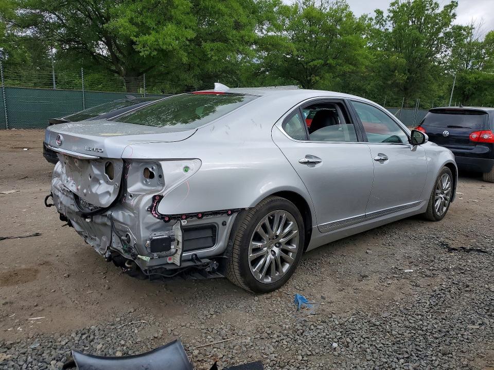 2014 Lexus Ls VIN JTHCL5EF6E5020583 COPART salvage auction — REAR END, Salvage Title, sold $7,700 on 2026-07-23 (photo 3)