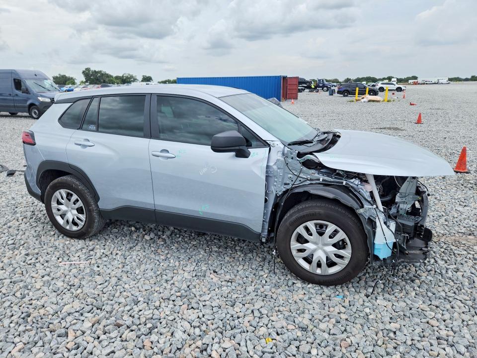 2026 Toyota VIN 7MUAAAAG8TV180371 COPART salvage auction — FRONT END, Fl - Cert Of Title Slvg Rebuildable, sold $6,700 on 2026-07-10 (photo 4)