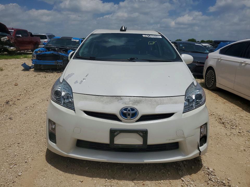 2010 Toyota Prius VIN JTDKN3DUXA0100312 COPART salvage auction — MINOR DENT/SCRATCHES, TX - CERTIFICATE OF TITLE, sold $1,300 on 2026-07-09 (photo 5)