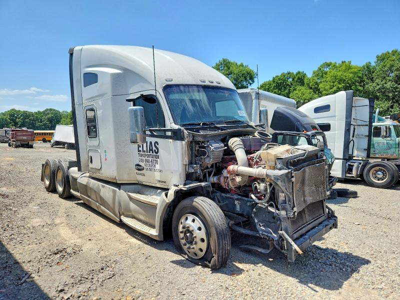 2021 Kenworth T680 VIN 1XKYD49X6MJ446026 — COPART salvage auction photo