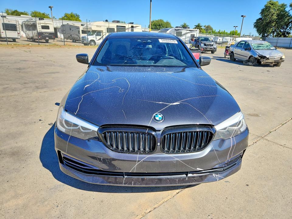 2019 BMW 5er VIN WBAJA9C52KB389869 COPART salvage auction — VANDALISM, Ca - Dis/Dlr/Exp Only Clean Title, sold $4,200 on 2026-08-03 (photo 5)