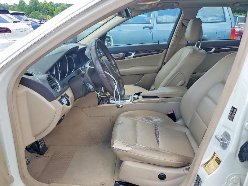 2012 Mercedes-benz C-klasse VIN WDDGF4HB4CR194211 COPART salvage auction — REAR END, Ga - Cert Of Title-Salvage, sold $775 on 2026-08-10 (photo 7)