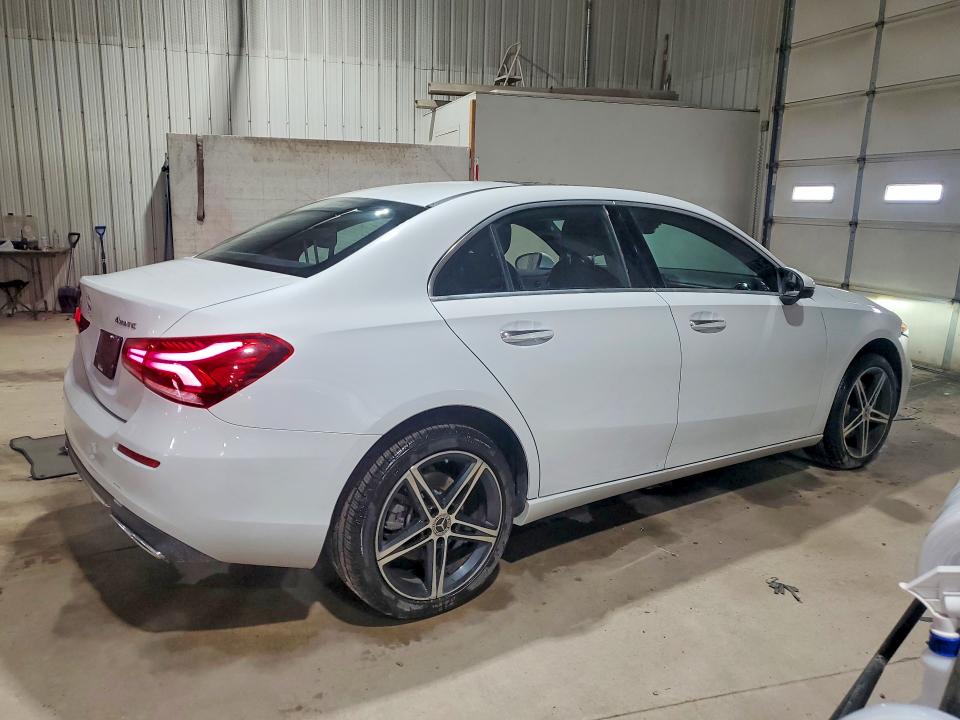 2019 Mercedes-benz A-klasse VIN WDD3G4FB8KW024237 COPART salvage auction — REAR END, Pa - Certificate Of Salvage, sold $5,200 on 2026-07-30 (photo 3)