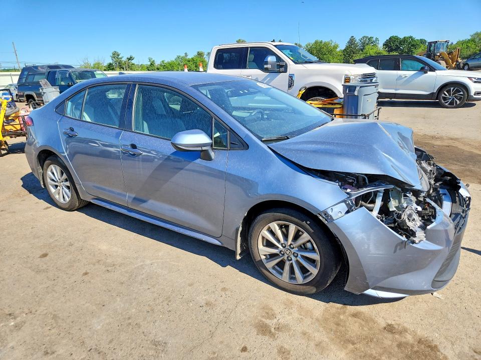 2025 Toyota Corolla VIN 5YFB4MDE7SP240570 COPART salvage auction — FRONT END, Salvage Title, sold $5,300 on 2026-07-17 (photo 4)