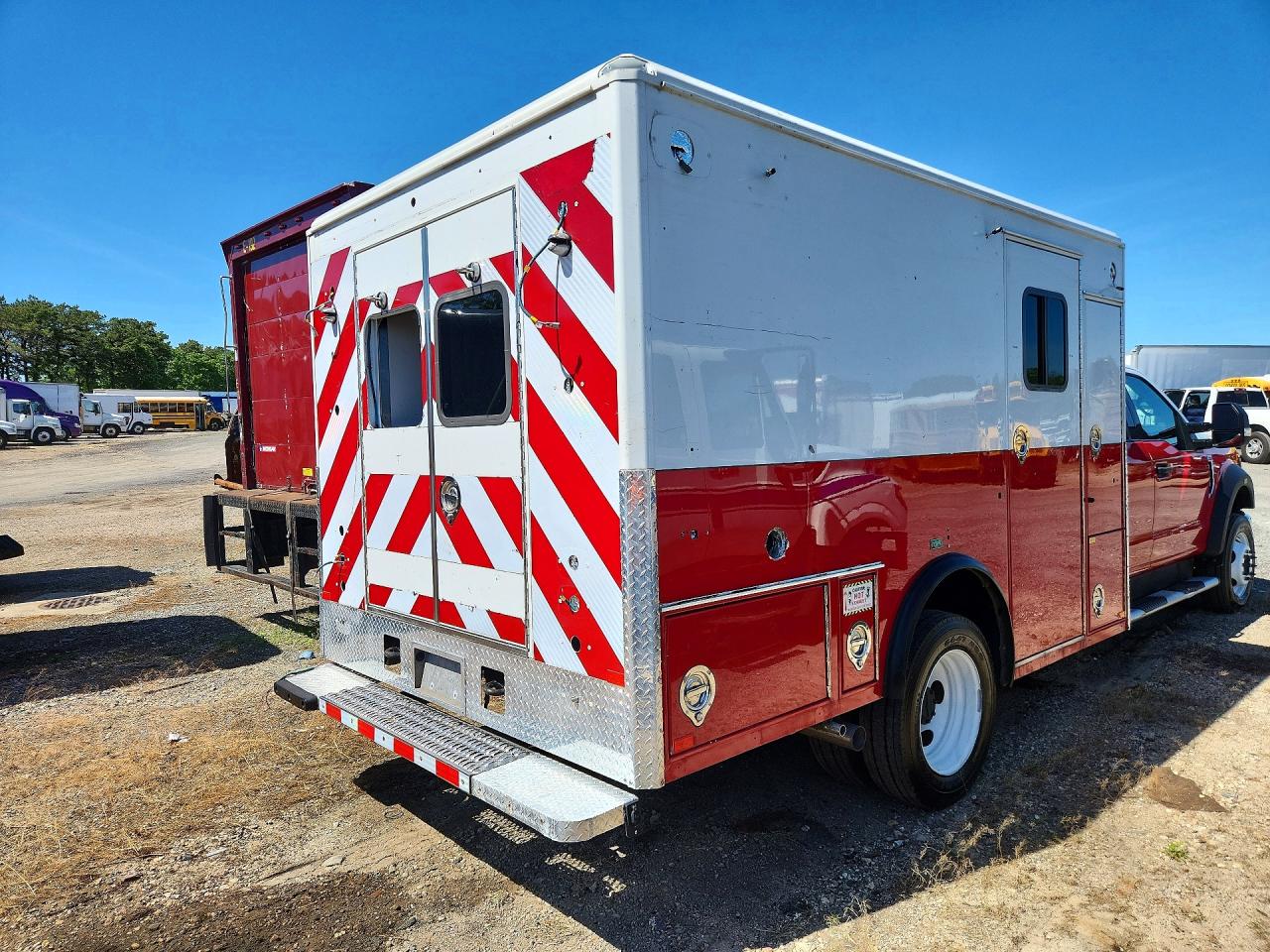 2020 Ford F-550 Super Duty VIN 1FD0X5HT0LED25015 COPART salvage auction — Minor Dent/Scratches, NY - CERTIFICATE OF TITLE, sold $27,750 on 2026-06-29 (photo 3)