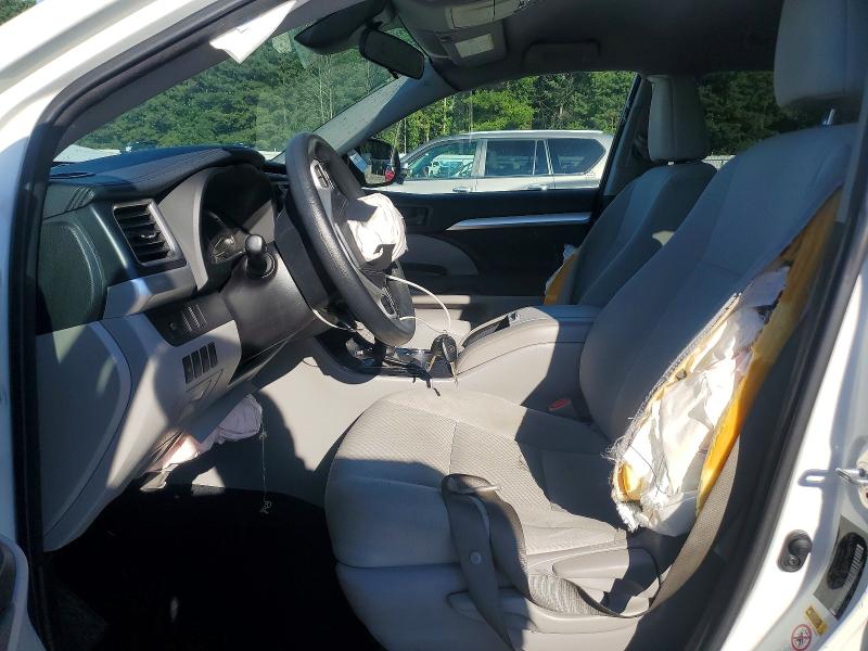 2017 Toyota VIN 5TDZZRFH5HS211184 COPART salvage auction — FRONT END, Salvage Title, sold $275 on 2026-07-29 (photo 7)