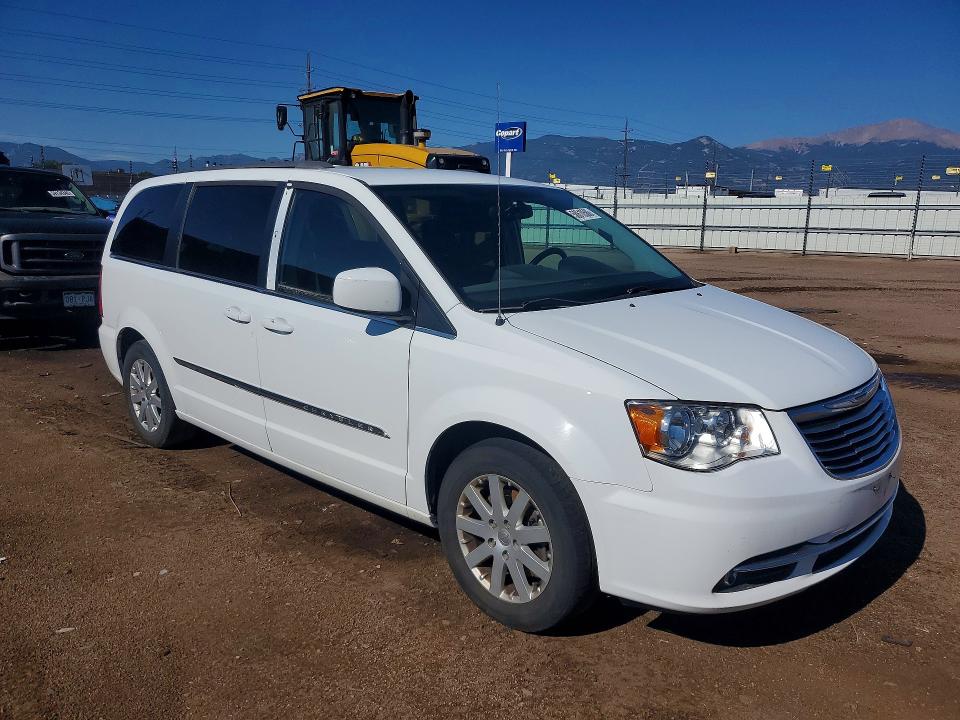2016 Chrysler Voyager VIN 2C4RC1BG7GR165073 COPART salvage auction — MECHANICAL, Co - Dis/Dlr/Exp Only Clean Title, sold $275 on 2026-07-08 (photo 4)