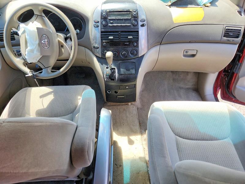 2010 Toyota Sienna VIN 5TDJK4CC5AS029522 COPART salvage auction — FRONT END, CT - CERT OF TITLE-SALVAGE, sold $1,650 on 2026-07-14 (photo 8)