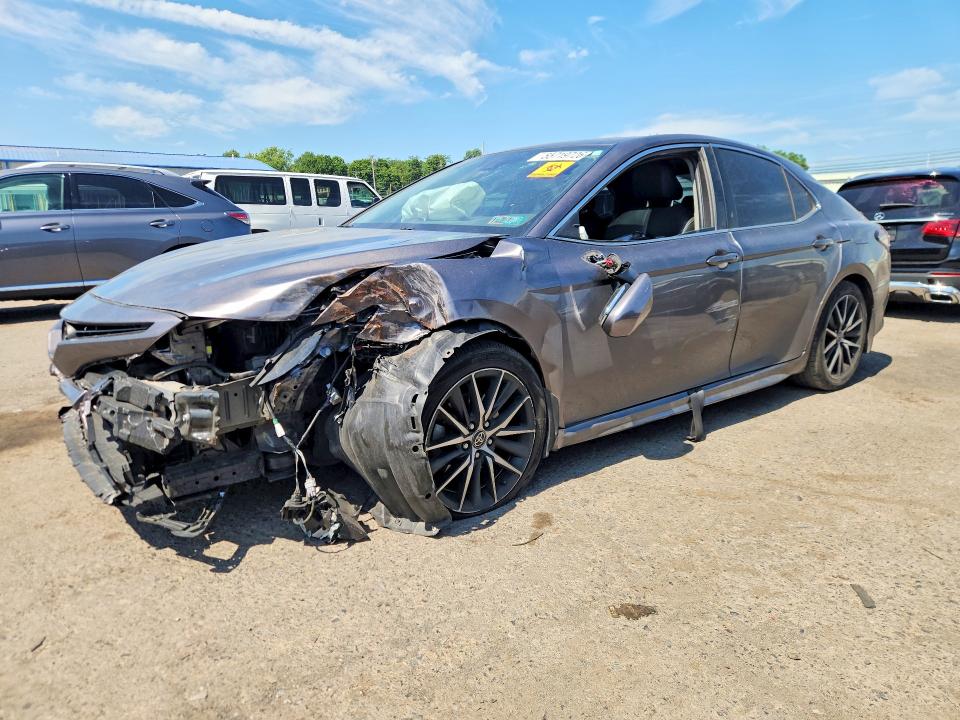 2022 Toyota Camry VIN 4T1G11AK7NU631602 COPART salvage auction — FRONT END, Pa - Certificate Of Salvage, sold $4,450 on 2026-07-02 (photo 1)