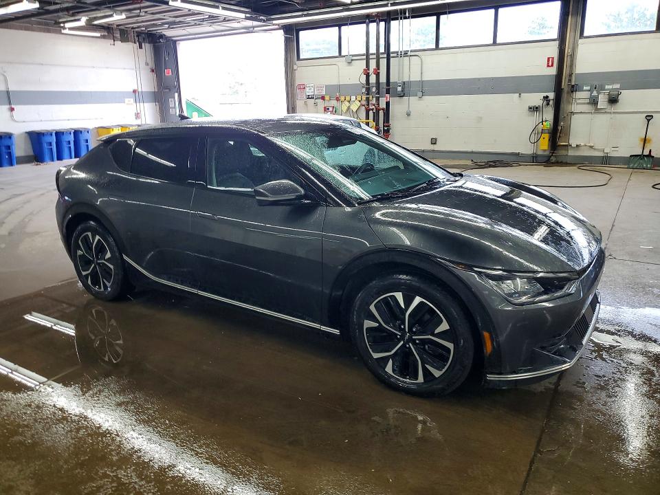 2023 Kia Ev6 VIN KNDC34LA8P5604635 COPART salvage auction — MECHANICAL, Il - Salvage Certificate, sold $8,500 on 2026-08-03 (photo 4)