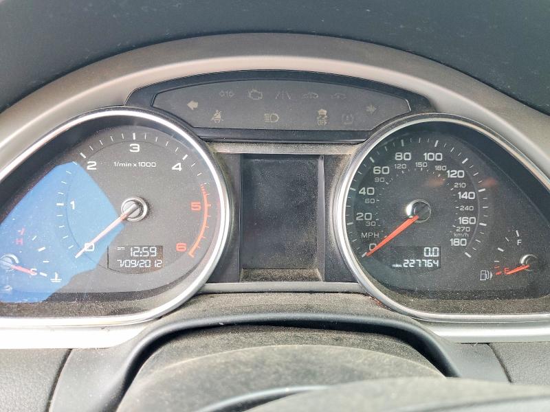 2014 Audi Q7 VIN WA1LMAFEXED003055 COPART salvage auction — MINOR DENT/SCRATCHES, Ca - Dis/Dlr/Exp Only Clean Title, sold $950 on 2026-07-24 (photo 9)