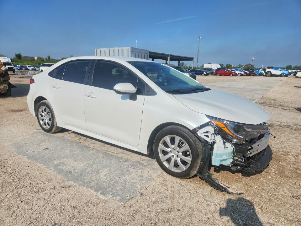 2025 Toyota Corolla VIN 5YFB4MDE2SP286436 COPART salvage auction — FRONT END, Fl - Cert Of Title Slvg Rebuildable, sold $6,300 on 2026-07-09 (photo 4)