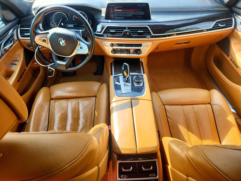 2017 BMW 7er VIN WBA7F2C54HG422224 COPART salvage auction — SIDE, Md - Cert Of Salvage > 75% Damage, sold $10,100 on 2026-07-31 (photo 8)
