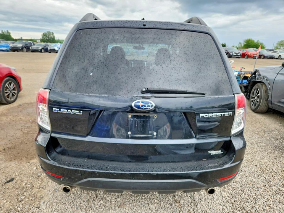 2010 Subaru Forester VIN JF2SH6CC2AH761997 COPART salvage auction — MINOR DENT/SCRATCHES, ON - PERMIT NO BRAND - UNFIT, sold $800 on 2026-07-08 (photo 6)